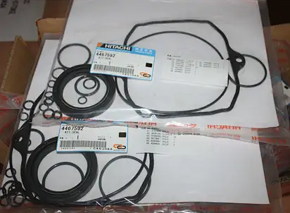 HITACHI
